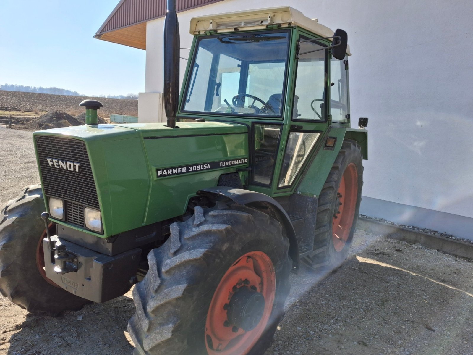 Traktor типа Fendt Farmer 309 LSA, Gebrauchtmaschine в Deimhausen (Фотография 1)