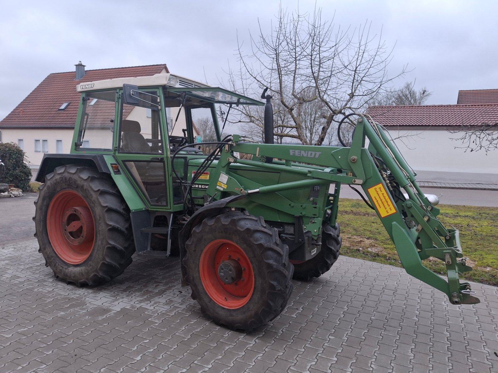 Traktor des Typs Fendt Farmer 309 LSA, Gebrauchtmaschine in Herrieden (Bild 2)