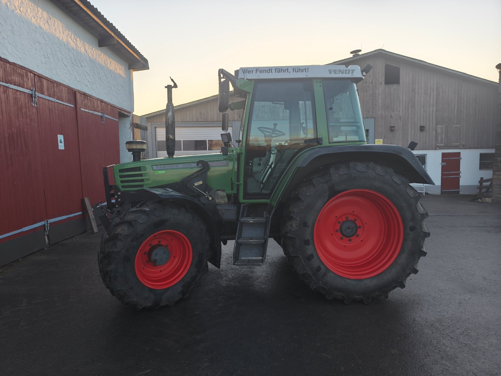 Traktor des Typs Fendt Farmer 310, Gebrauchtmaschine in Remseck  (Bild 5)