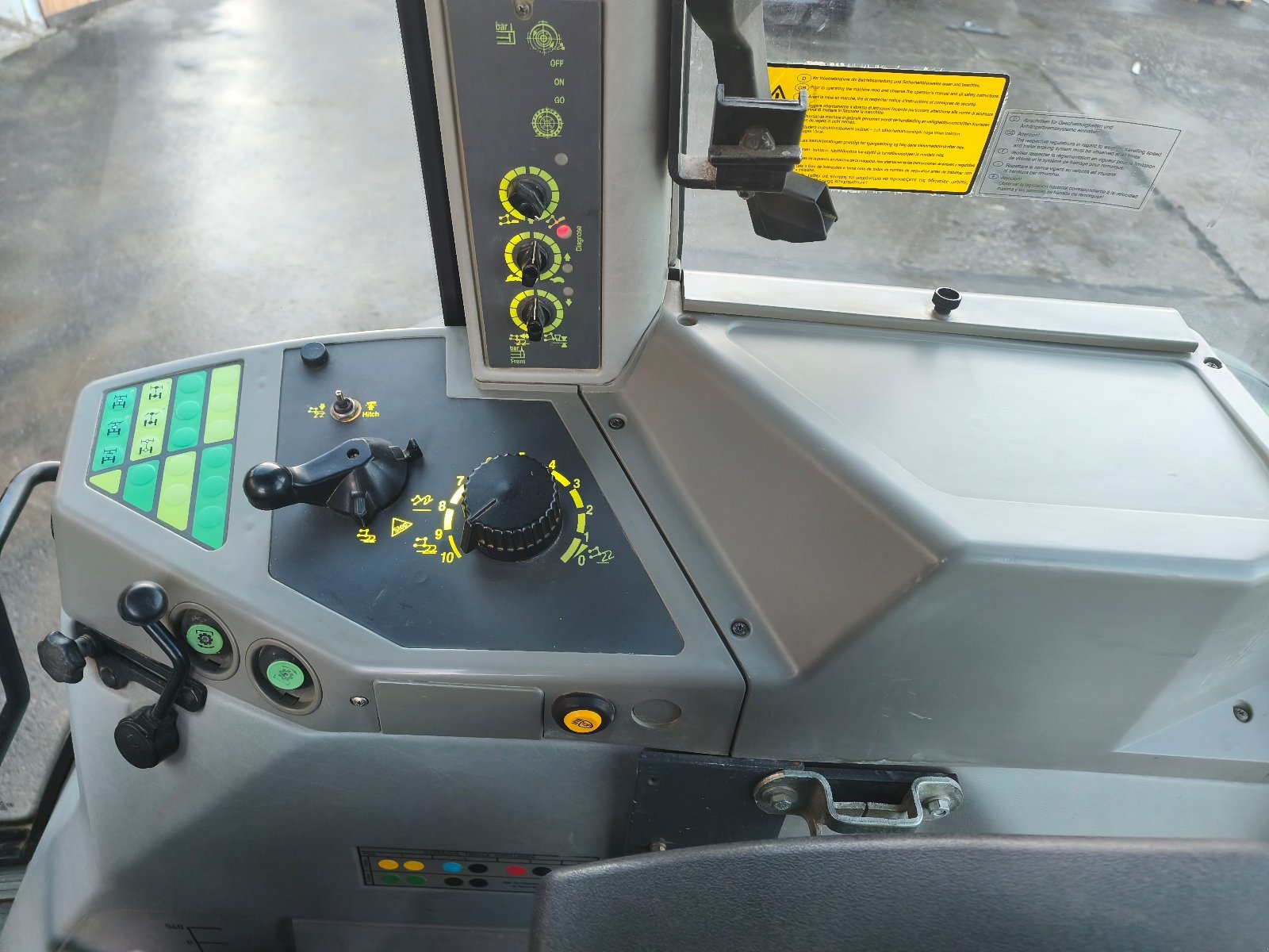 Traktor des Typs Fendt Farmer 310, Gebrauchtmaschine in Remseck  (Bild 12)