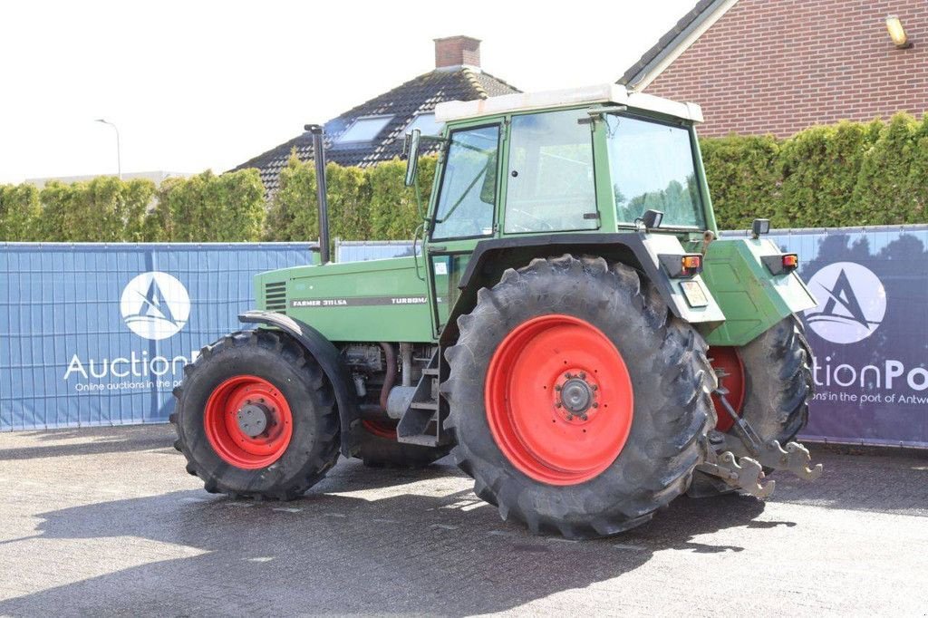 Traktor van het type Fendt Farmer 311 LSA, Gebrauchtmaschine in Antwerpen (Foto 3)