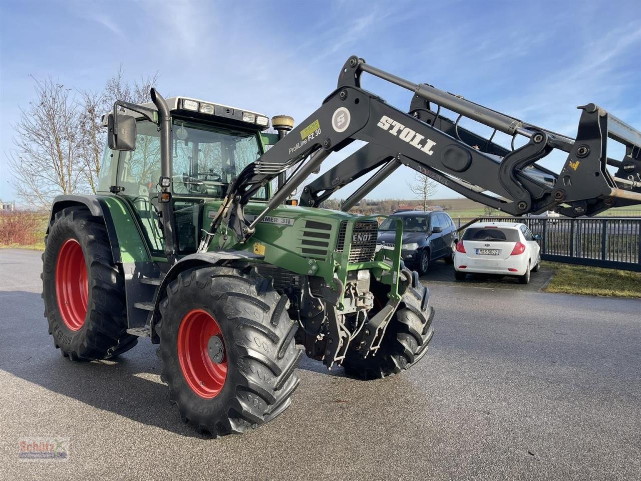 Traktor типа Fendt Farmer 311 Turbomatik, Stoll Frontlader, 7000 Bh, guter Zustand, Gebrauchtmaschine в Schierling (Фотография 9)