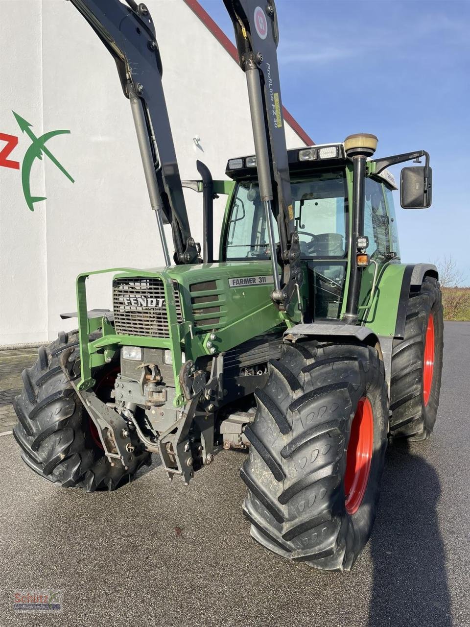Traktor типа Fendt Farmer 311 Turbomatik, Stoll Frontlader, 7000 Bh, guter Zustand, Gebrauchtmaschine в Schierling (Фотография 12)
