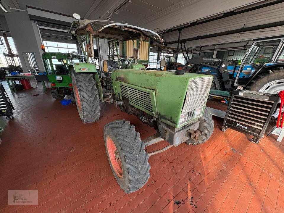 Traktor des Typs Fendt Farmer 4 S, Gebrauchtmaschine in Bad Kötzting (Bild 2)