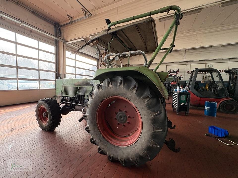 Traktor des Typs Fendt Farmer 4 S, Gebrauchtmaschine in Bad Kötzting (Bild 5)
