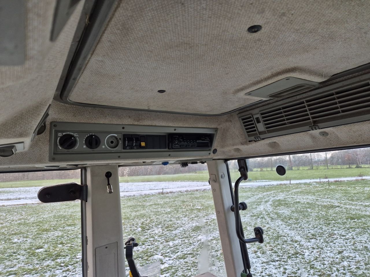 Traktor типа Fendt Farmer 409, Gebrauchtmaschine в Fleringen (Фотография 8)