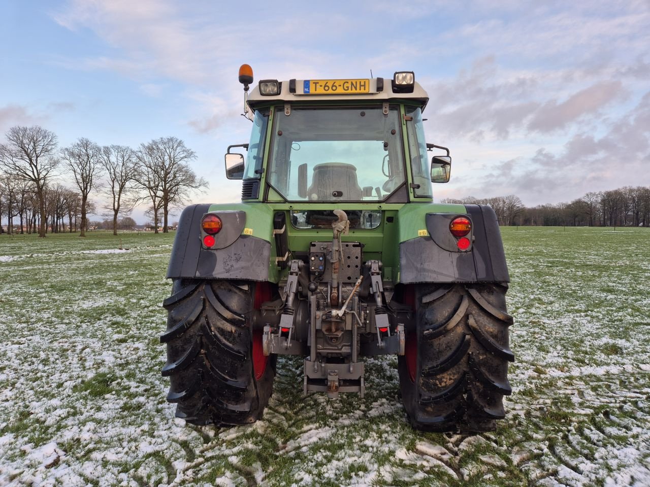 Traktor типа Fendt Farmer 409, Gebrauchtmaschine в Fleringen (Фотография 3)