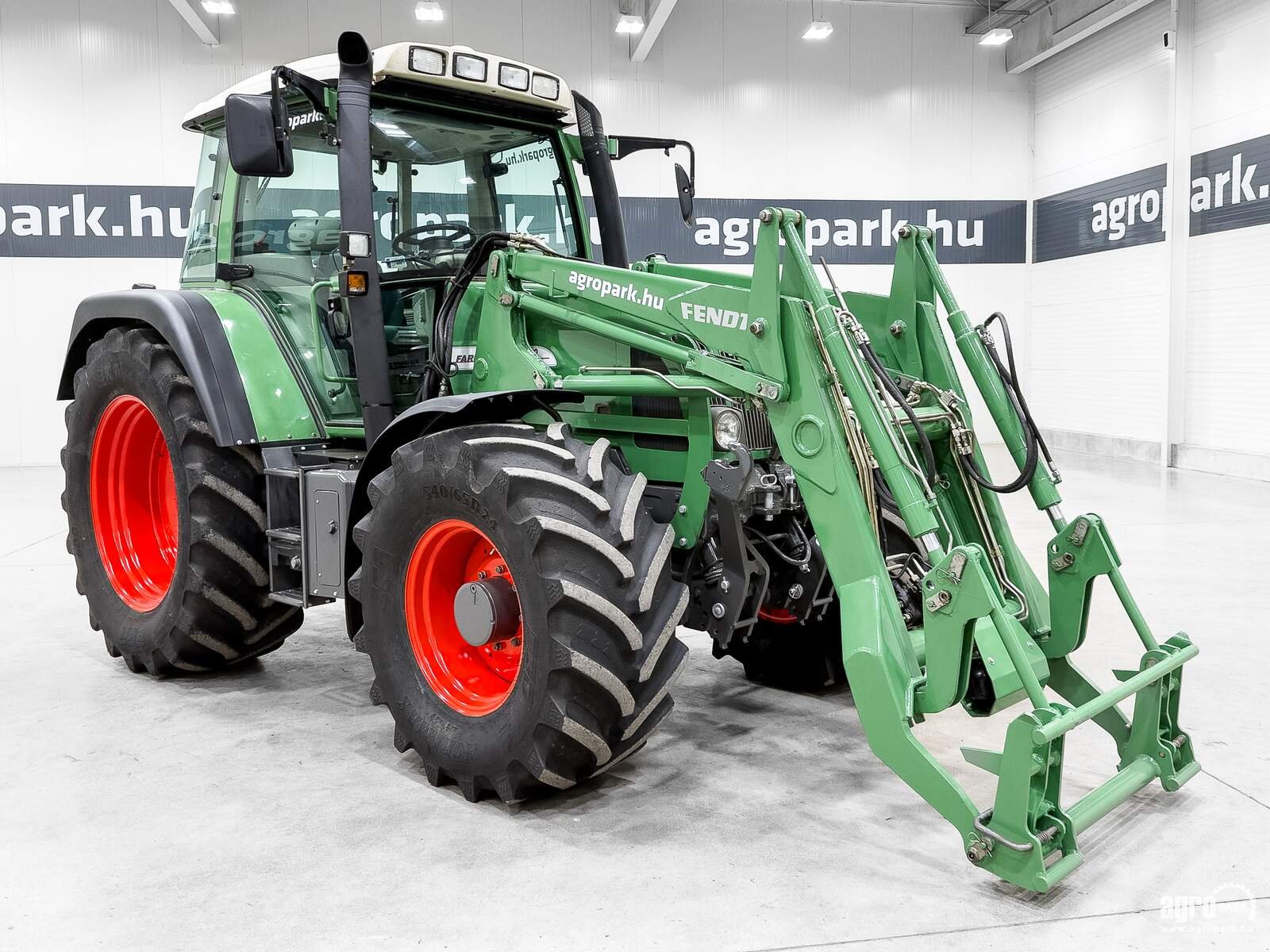 Traktor typu Fendt Farmer 412 Vario, Gebrauchtmaschine v Csengele (Obrázek 2)