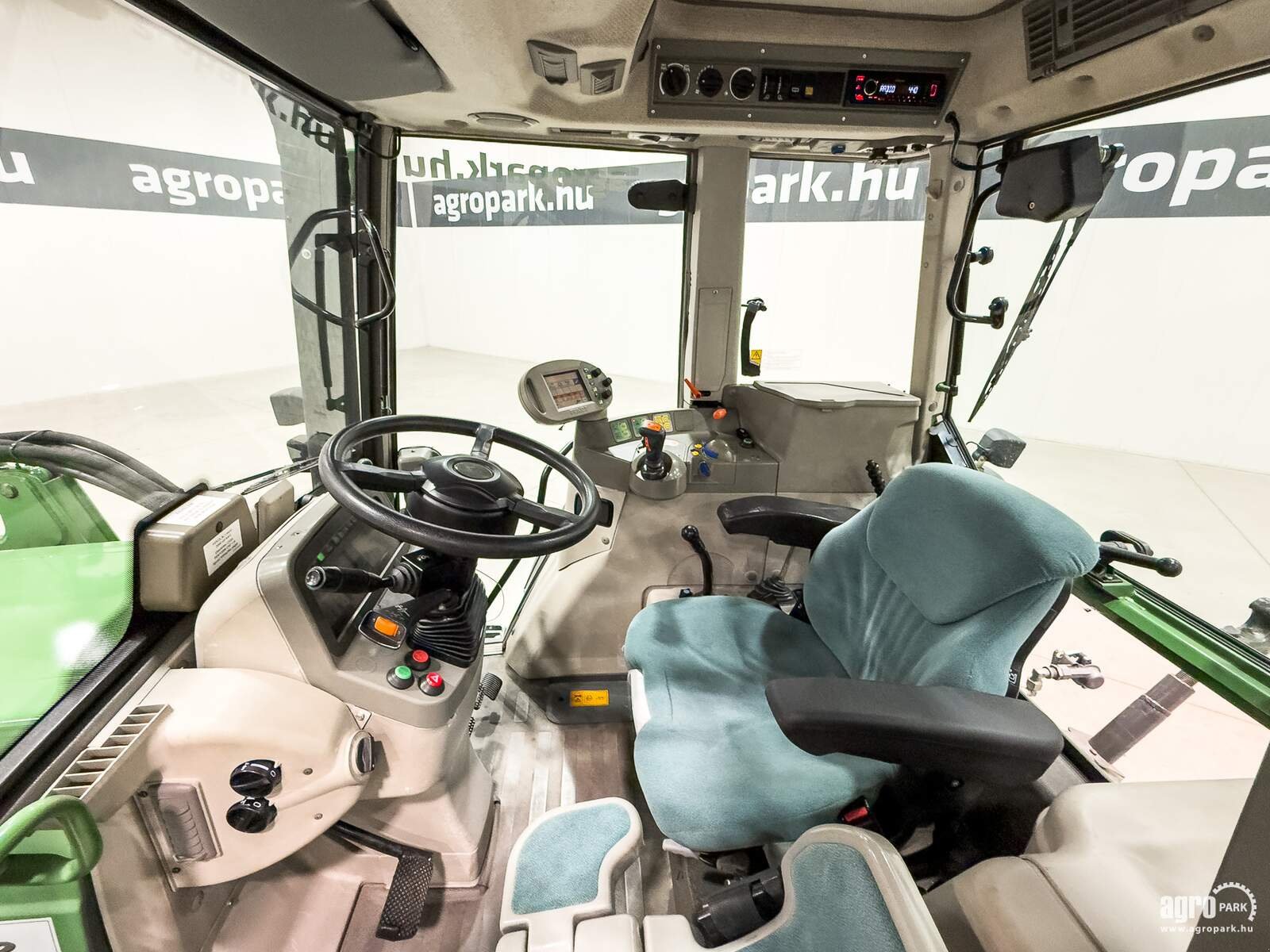 Traktor typu Fendt Farmer 412 Vario, Gebrauchtmaschine v Csengele (Obrázek 8)