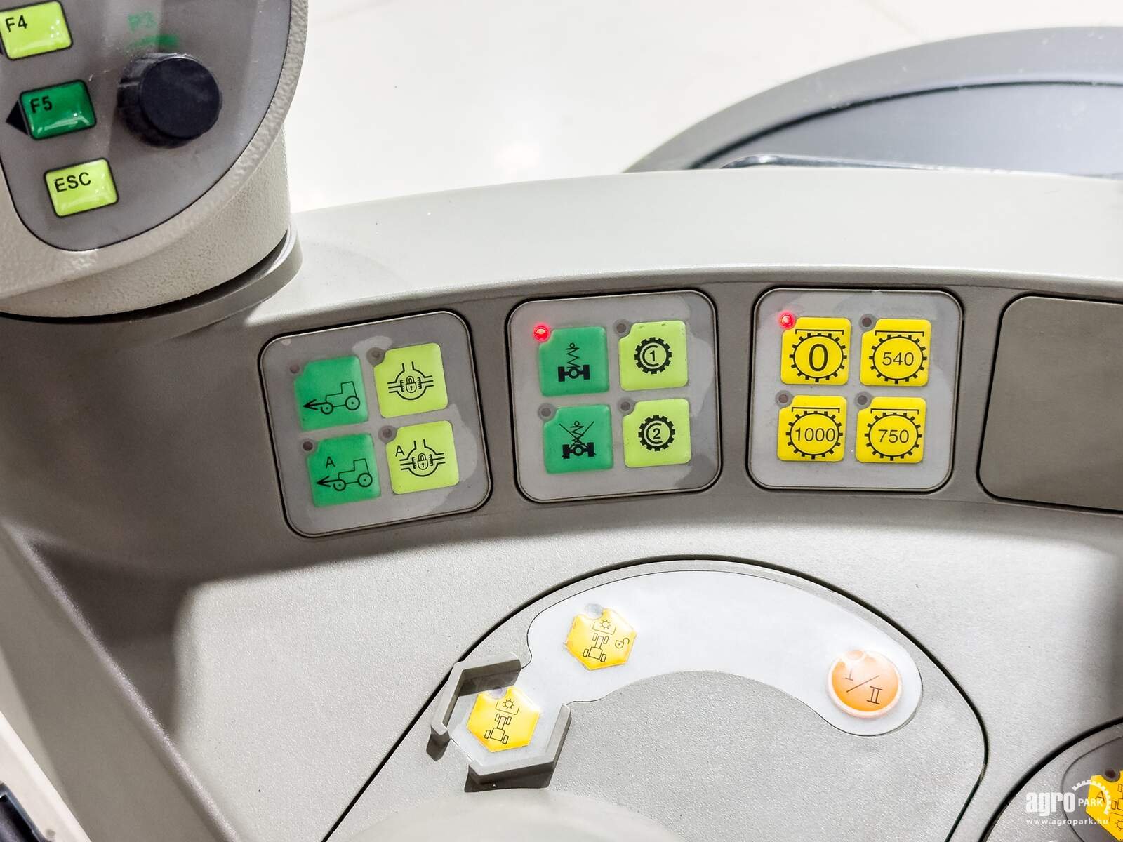 Traktor typu Fendt Farmer 412 Vario, Gebrauchtmaschine v Csengele (Obrázek 14)