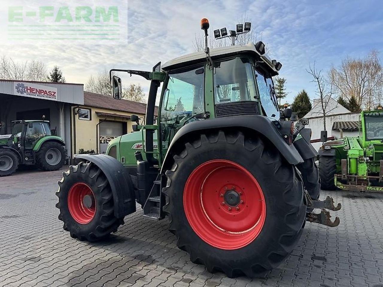 Traktor des Typs Fendt farmer 412 vario, Gebrauchtmaschine in DAMAS?AWEK (Bild 9)