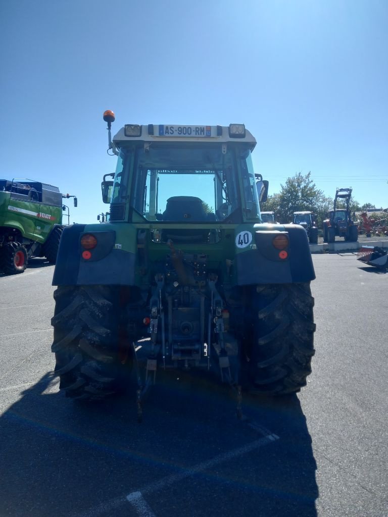 Traktor typu Fendt FARMER 412 VARIO, Gebrauchtmaschine v Saint-Rémy (Obrázek 9)