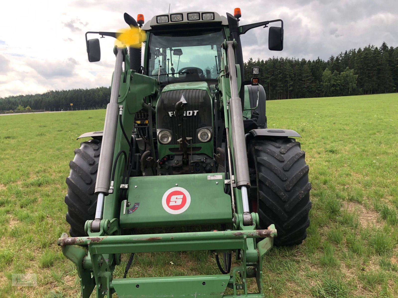 Traktor typu Fendt Farmer 415 Vario, Gebrauchtmaschine v Bad Kötzting (Obrázek 2)