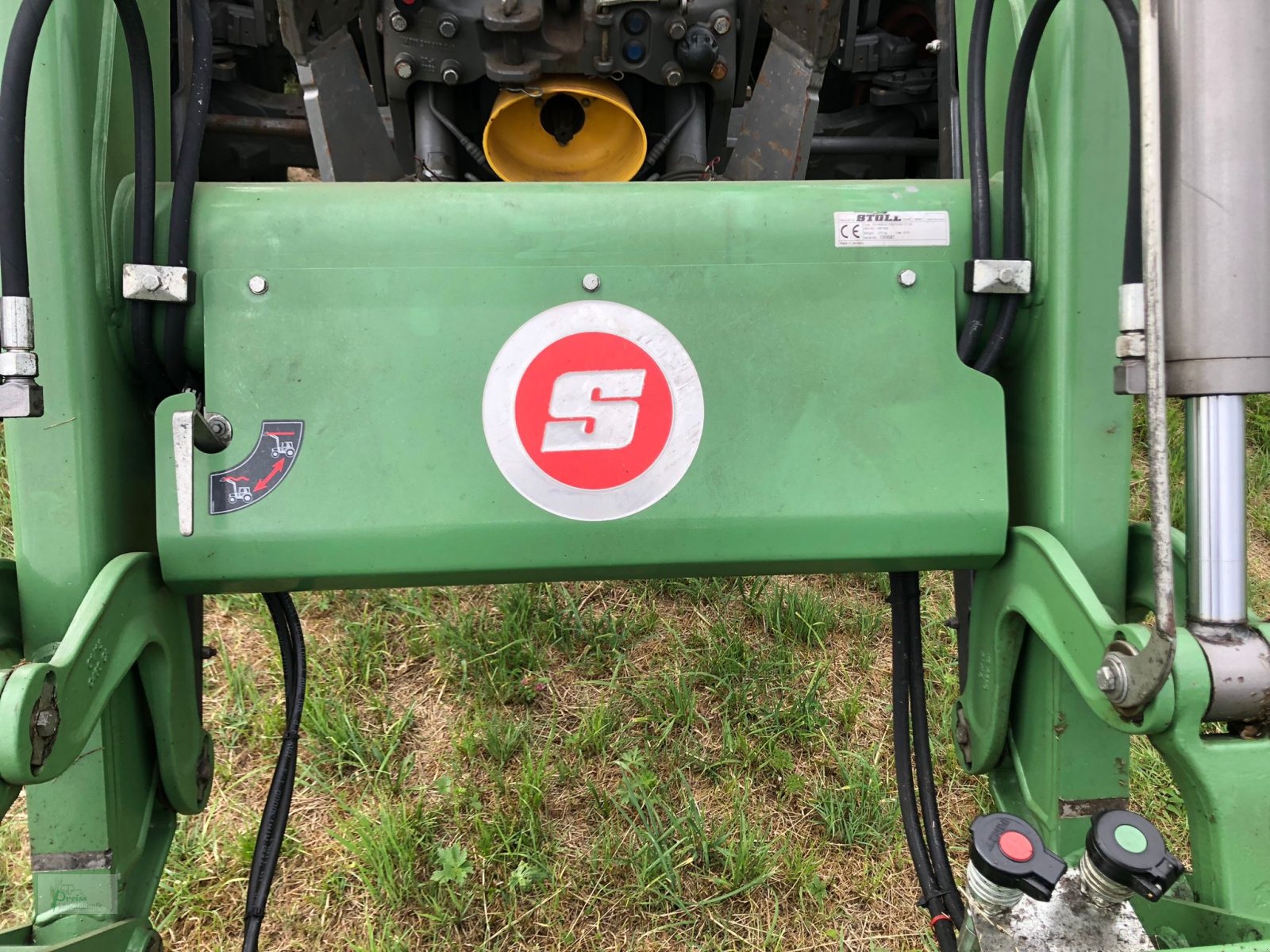 Traktor typu Fendt Farmer 415 Vario, Gebrauchtmaschine v Bad Kötzting (Obrázek 7)