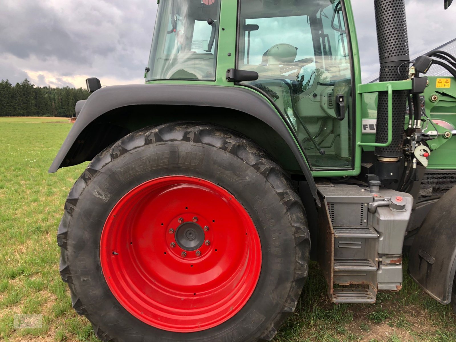 Traktor typu Fendt Farmer 415 Vario, Gebrauchtmaschine v Bad Kötzting (Obrázek 8)