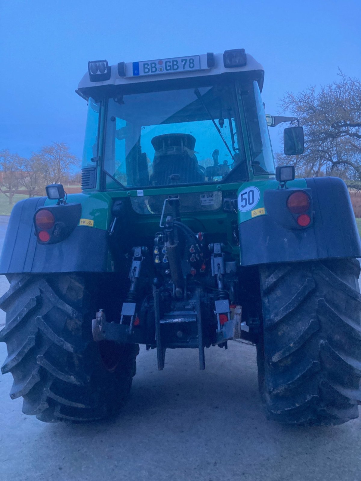 Traktor du type Fendt Farmer 415 Vario, Gebrauchtmaschine en Herrenberg (Photo 2)