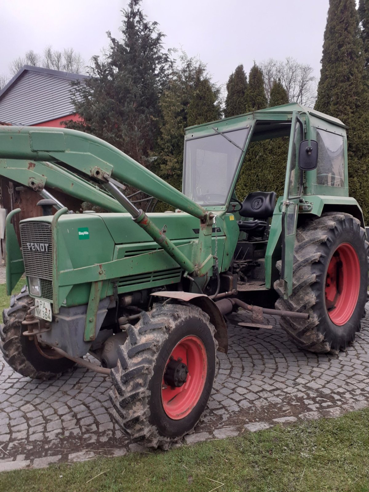 Traktor del tipo Fendt Farmer 4s, Gebrauchtmaschine In Hauzenberg (Immagine 2)