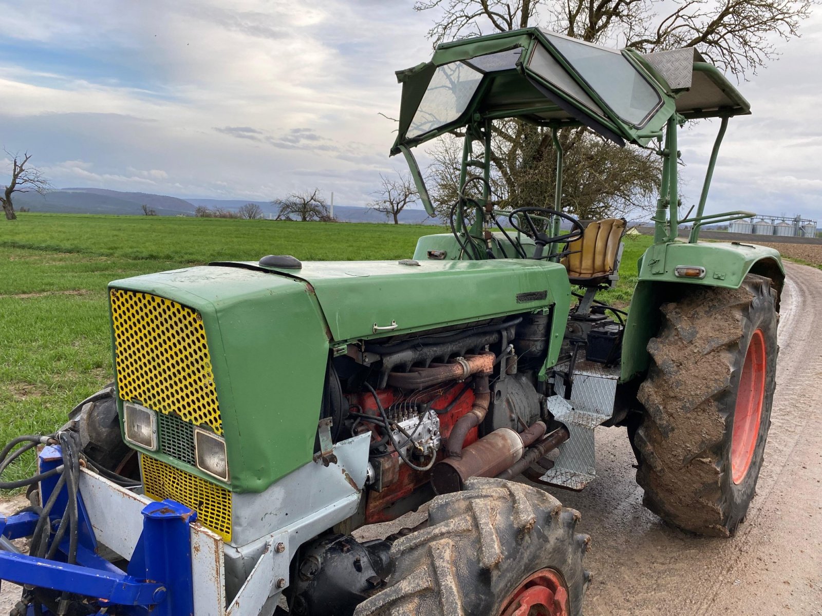 Traktor del tipo Fendt Favorit 4 S, Gebrauchtmaschine In Obernburg (Immagine 3)