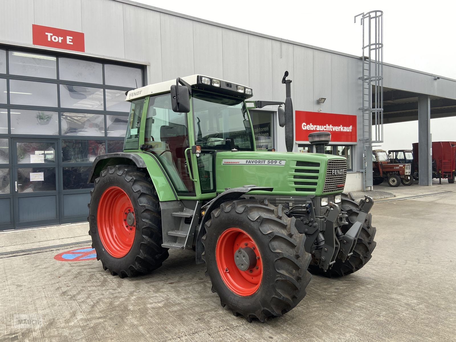 Traktor от тип Fendt Favorit 509 C, Gebrauchtmaschine в Burgkirchen (Снимка 3)