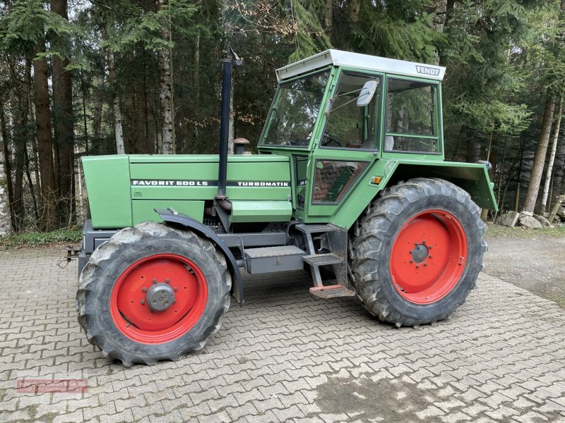 Traktor des Typs Fendt Favorit 600 LS, Gebrauchtmaschine in Epfendorf (Bild 1)