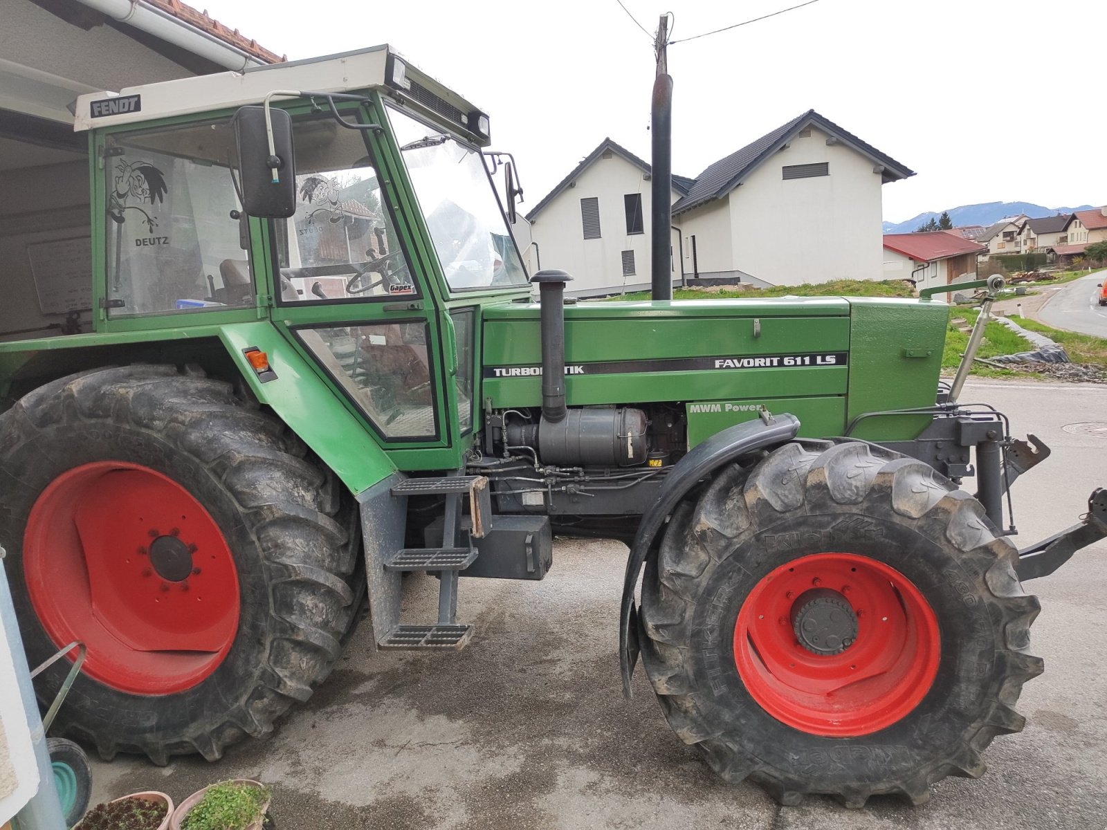Traktor za tip Fendt Favorit 611 LS, Gebrauchtmaschine u griže (Slika 1)