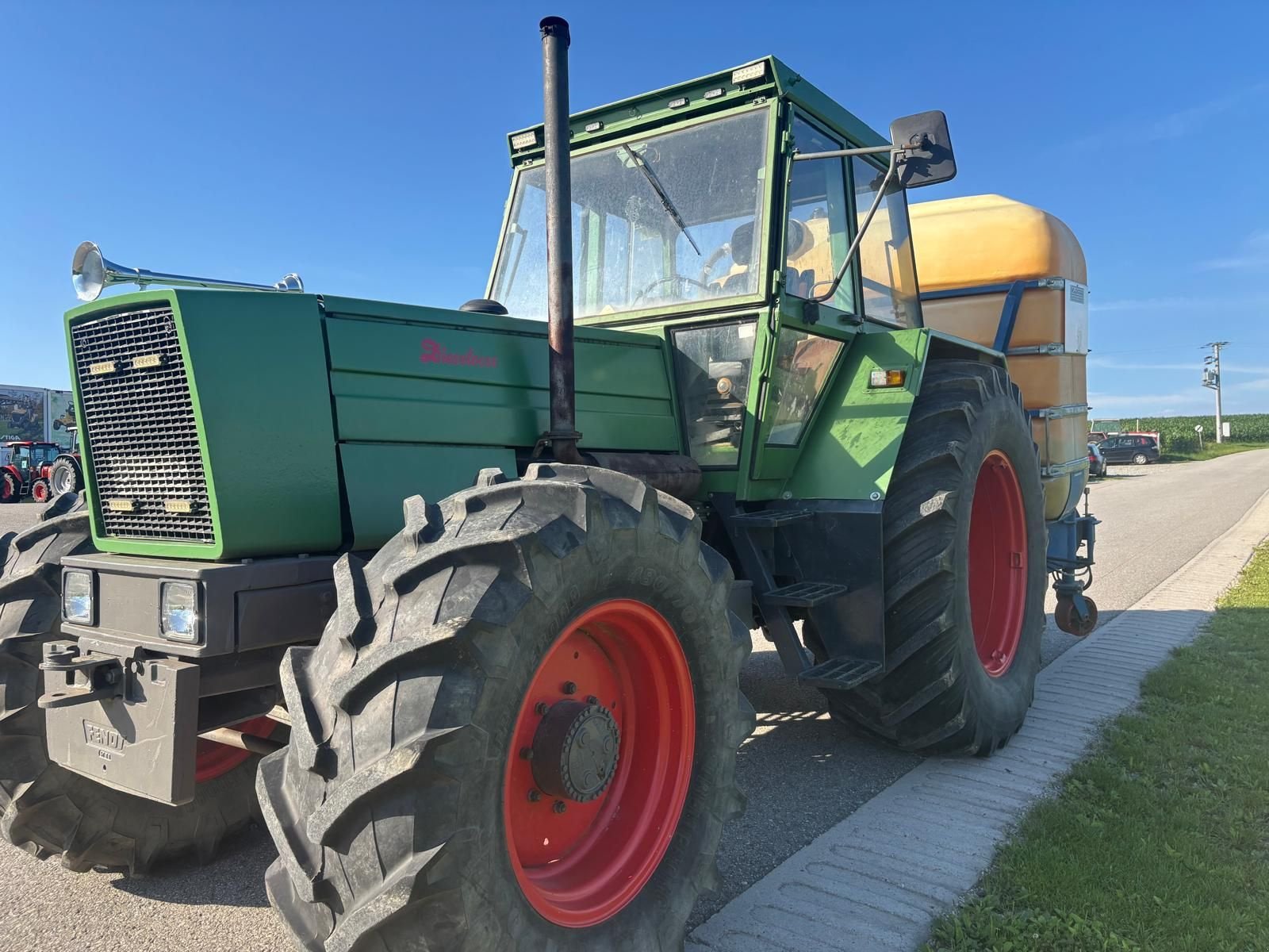 Traktor от тип Fendt Favorit 611 LSA 40km/h, Gebrauchtmaschine в NATTERNBACH (Снимка 5)