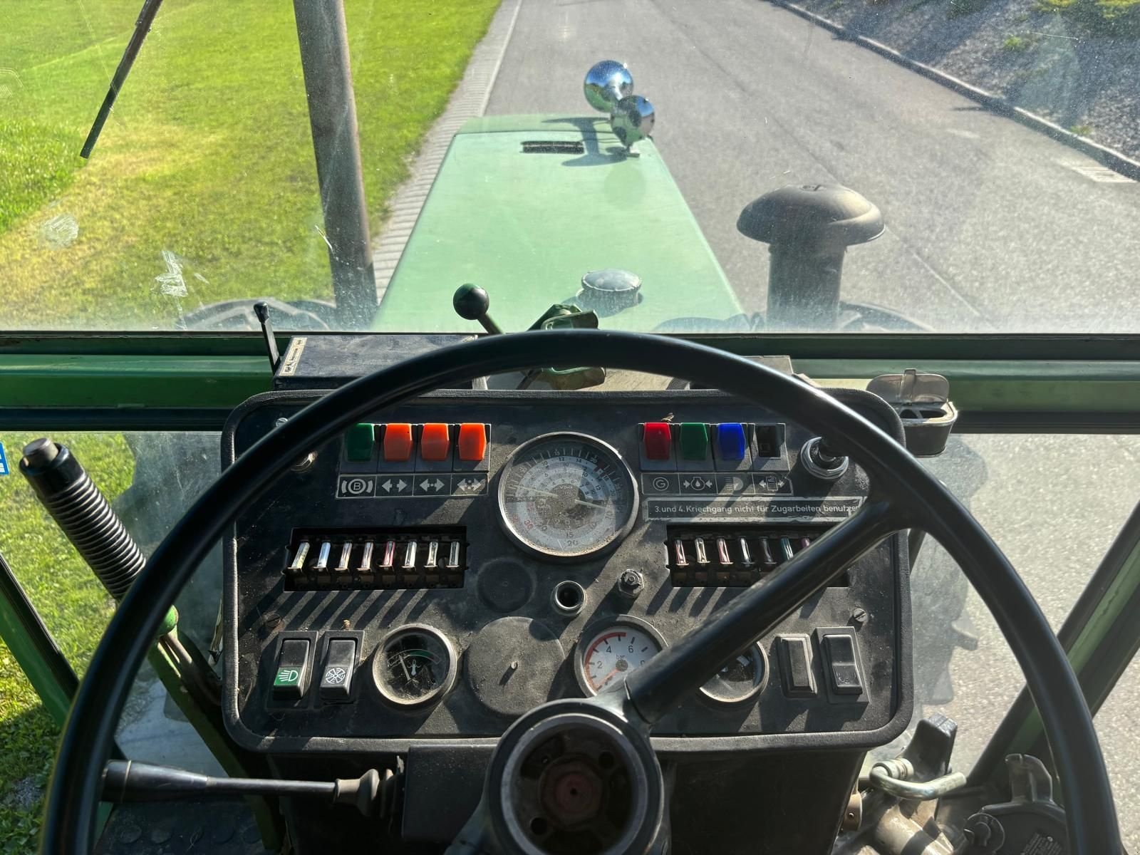 Traktor от тип Fendt Favorit 611 LSA 40km/h, Gebrauchtmaschine в NATTERNBACH (Снимка 8)