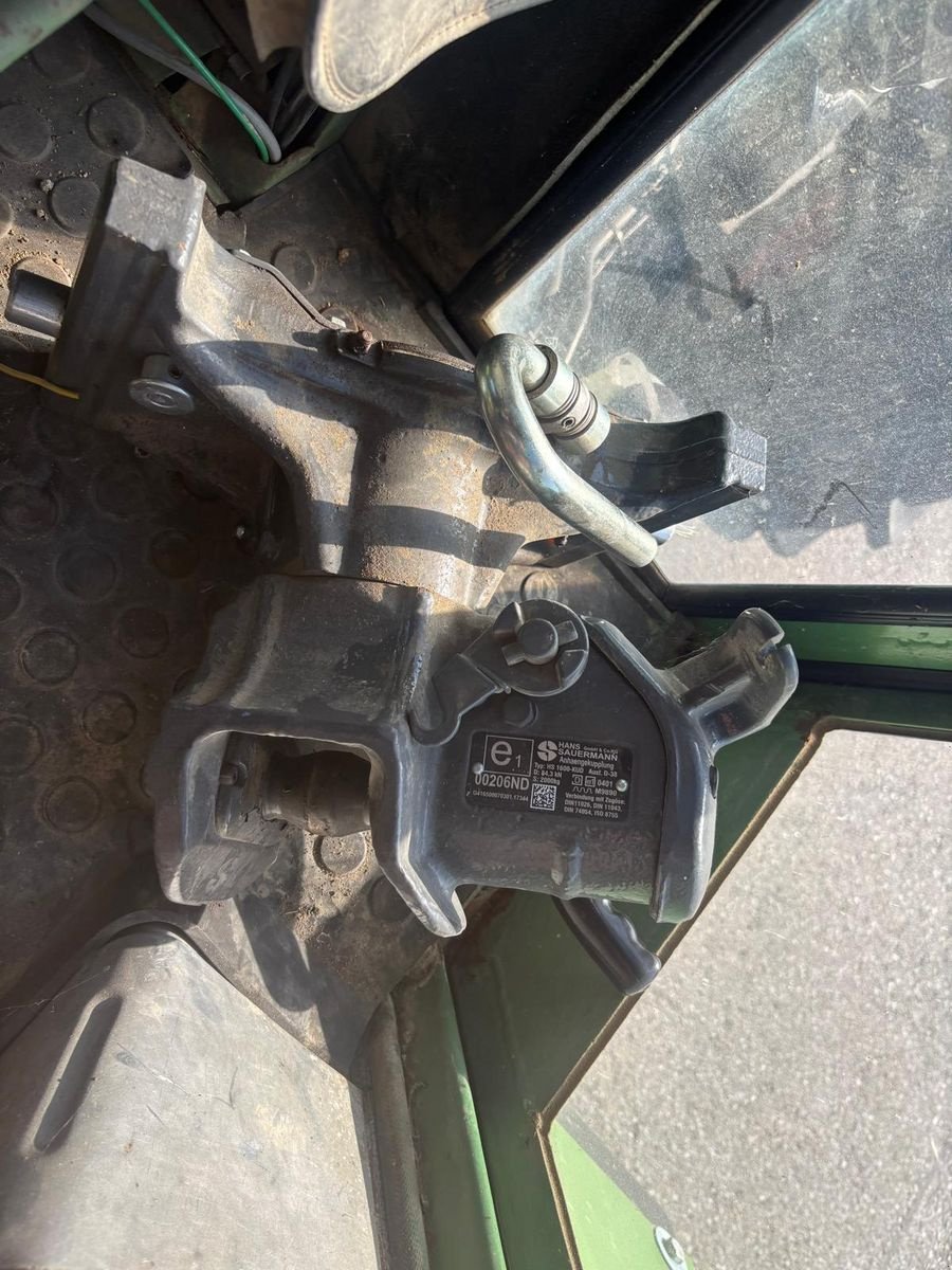 Traktor от тип Fendt Favorit 611 LSA 40km/h, Gebrauchtmaschine в NATTERNBACH (Снимка 3)