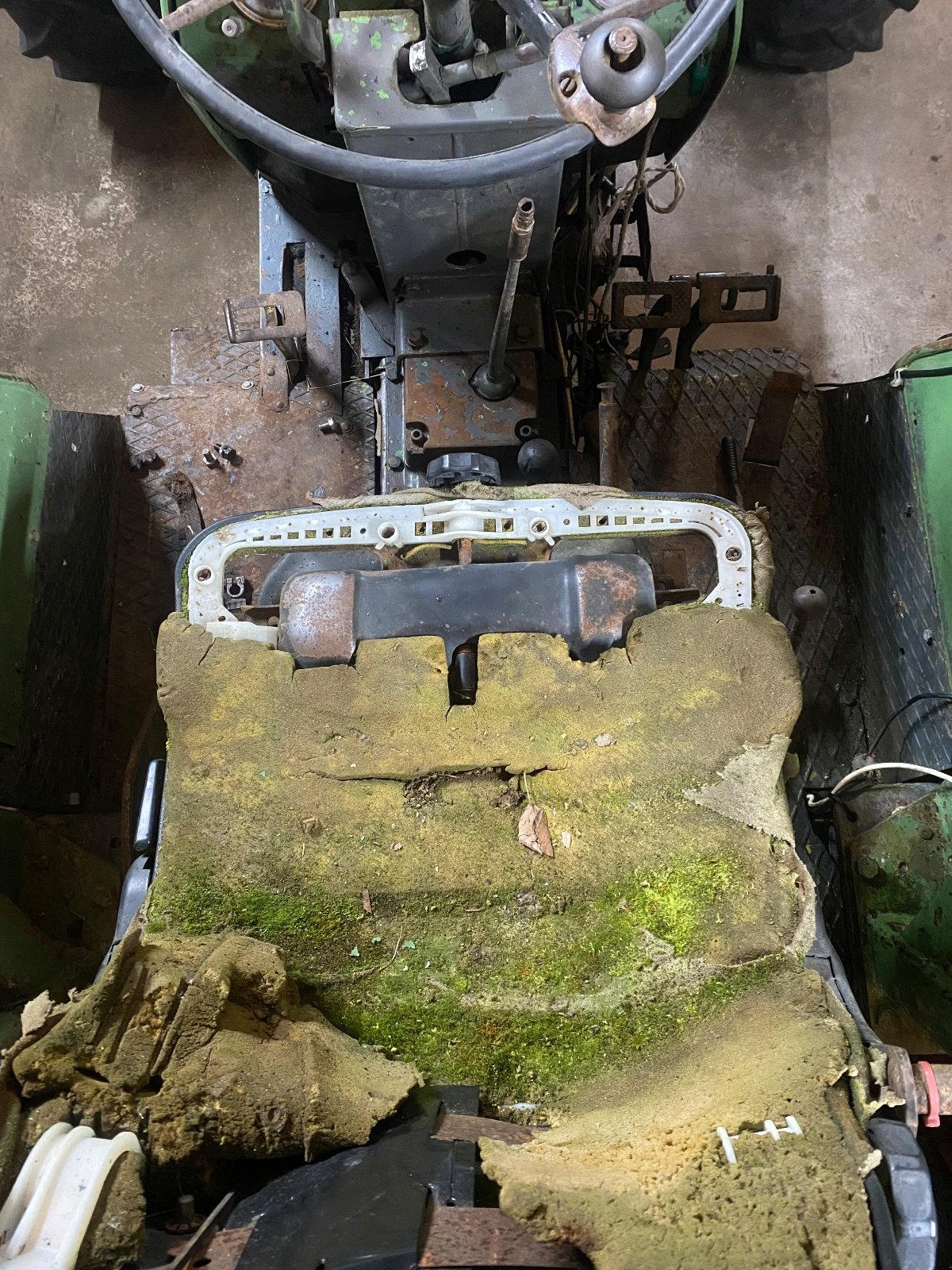 Traktor des Typs Fendt Favorit 611 SA, Gebrauchtmaschine in grebenau (Bild 3)