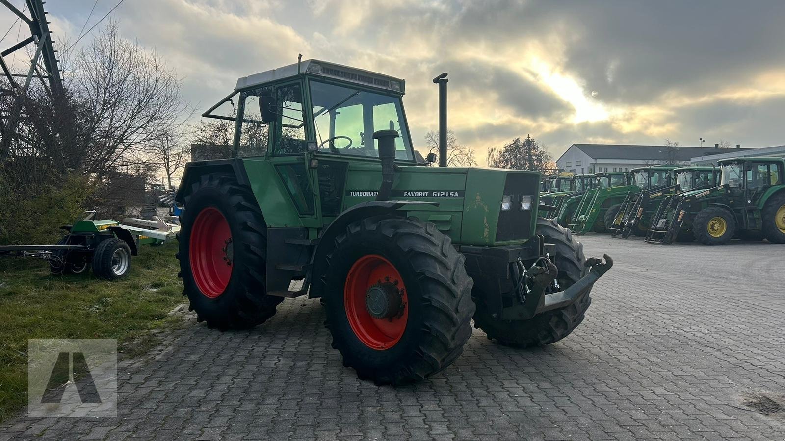 Traktor des Typs Fendt Favorit 612 LSA Turbomatik 21900€, Gebrauchtmaschine in Regensburg (Bild 2)
