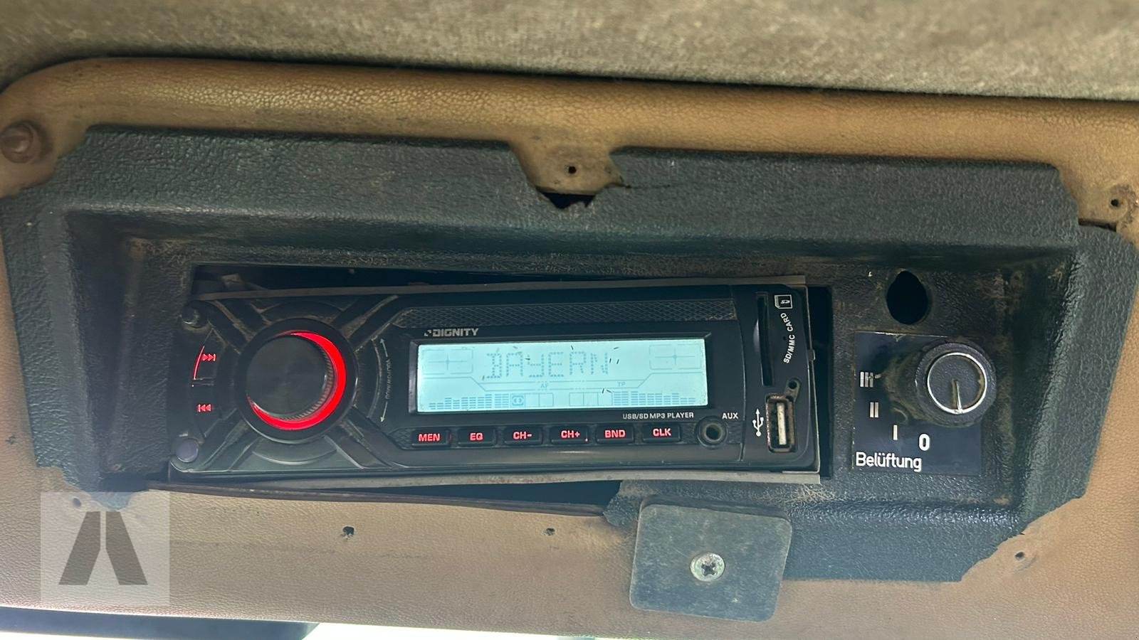 Traktor des Typs Fendt Favorit 612 LSA Turbomatik 21900€, Gebrauchtmaschine in Regensburg (Bild 12)