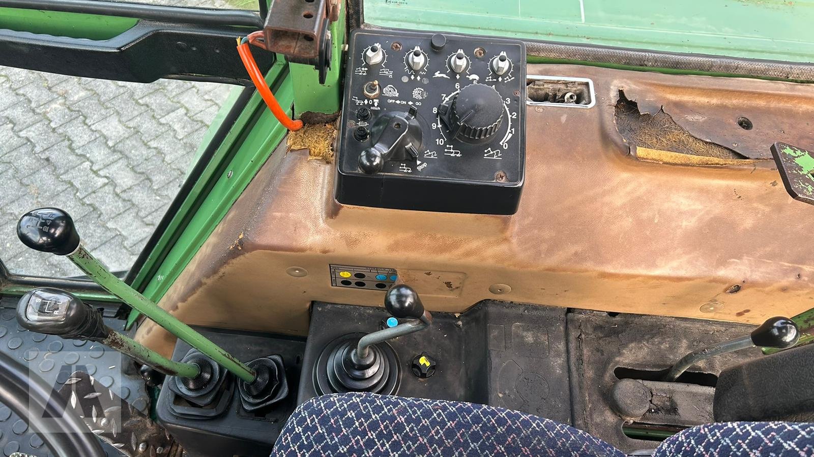 Traktor des Typs Fendt Favorit 612 LSA Turbomatik 21900€, Gebrauchtmaschine in Regensburg (Bild 14)