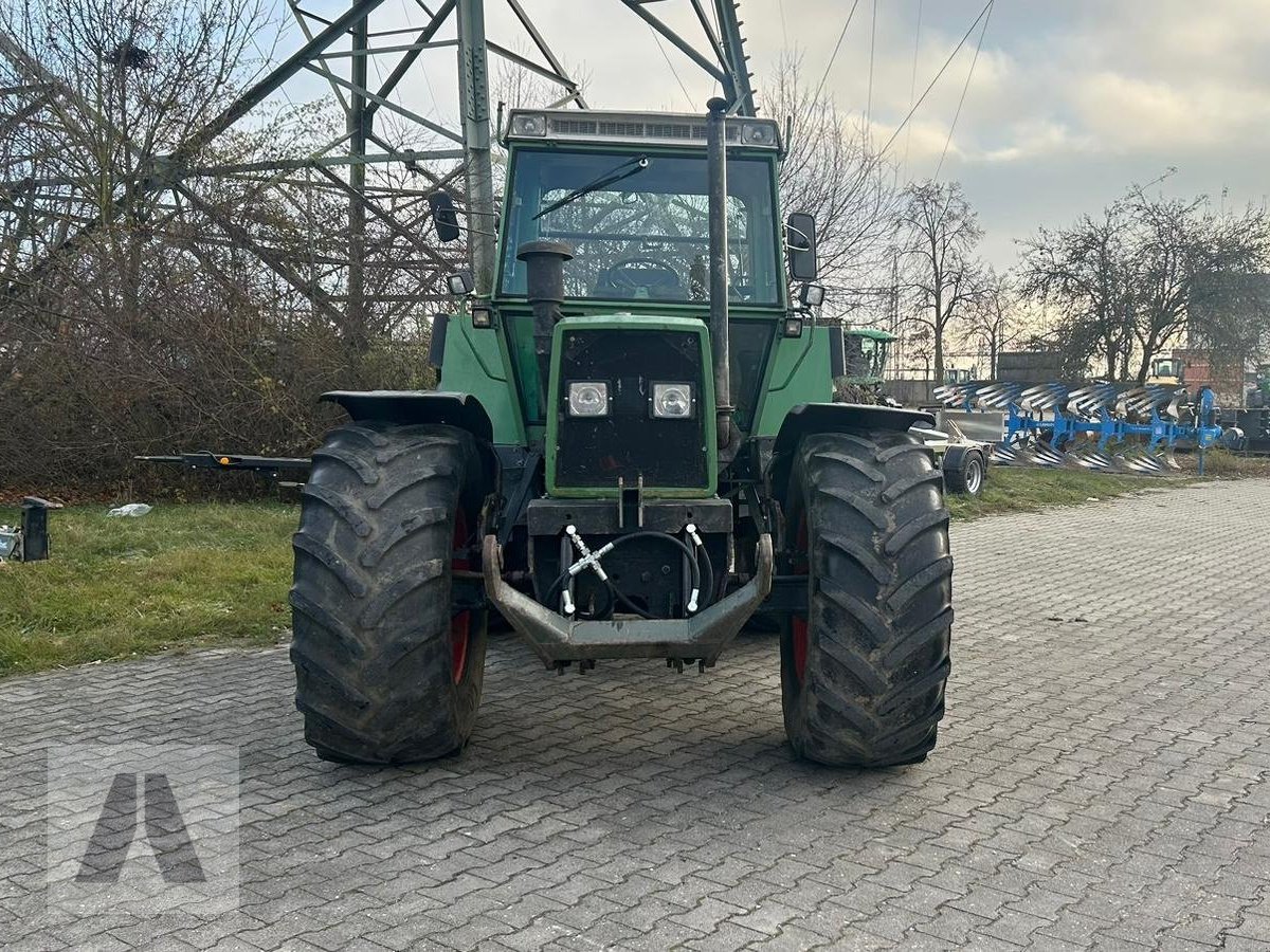 Traktor des Typs Fendt Favorit 612 LSA Turbomatik 21900€, Gebrauchtmaschine in Regensburg (Bild 3)