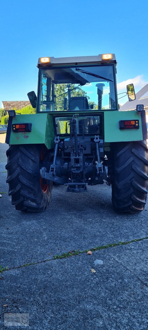 Traktor typu Fendt Favorit 612 LSA, Gebrauchtmaschine w Crombach/St.Vith (Zdjęcie 3)