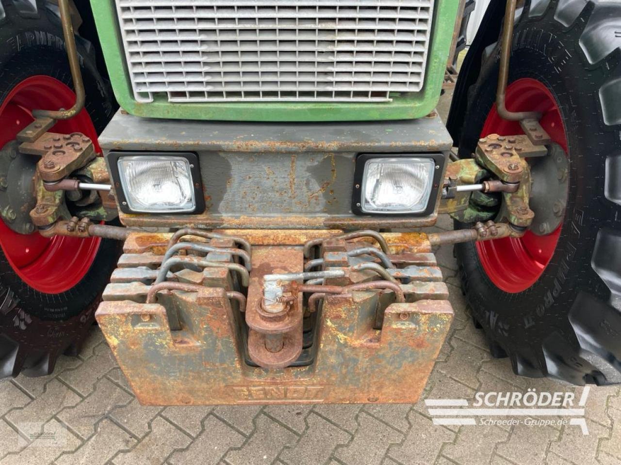 Traktor tip Fendt FAVORIT 612 SA, Gebrauchtmaschine in Wildeshausen (Poză 15)