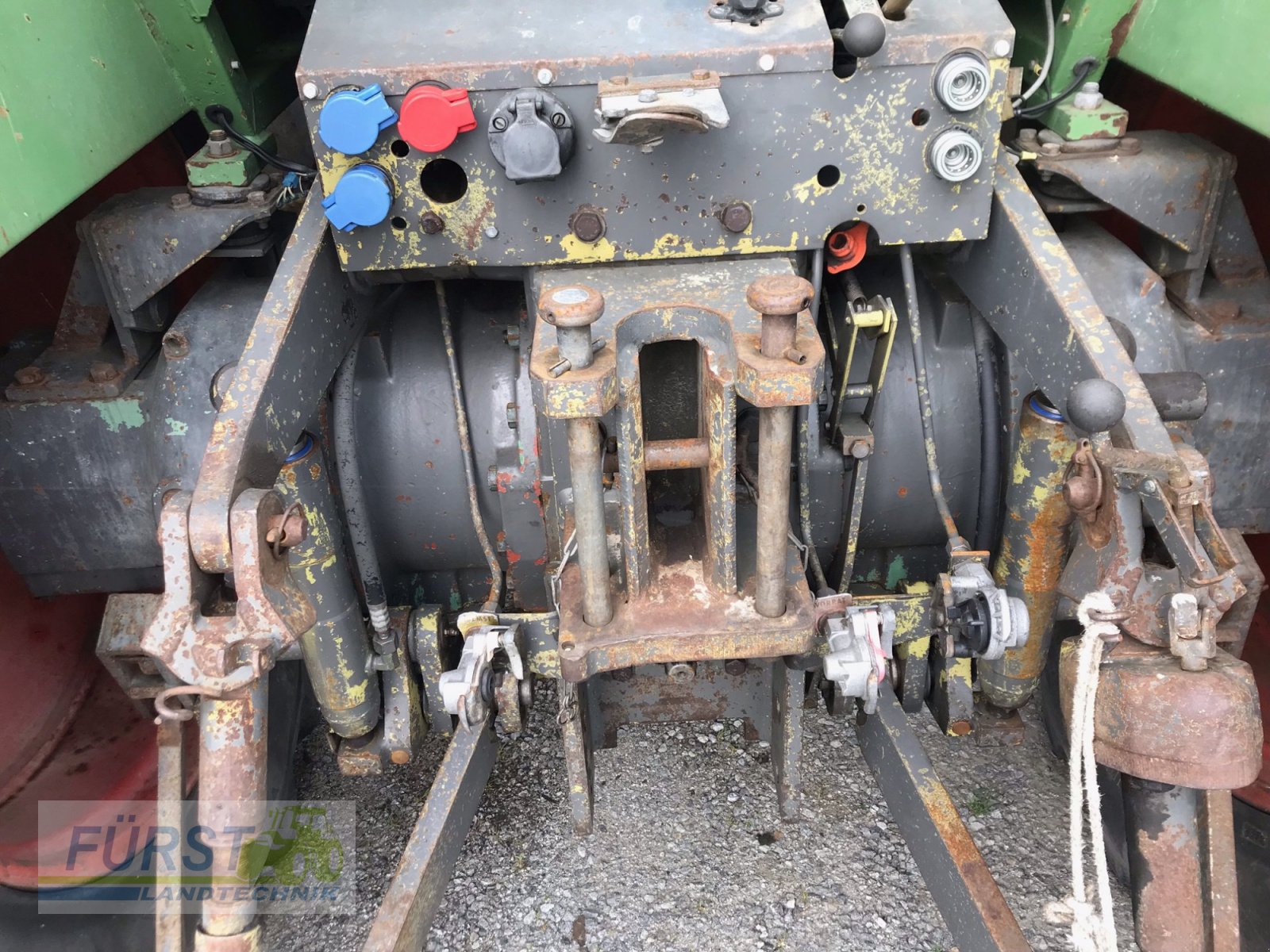 Traktor of the type Fendt Favorit 615 LS, Gebrauchtmaschine in Perlesreut (Picture 7)