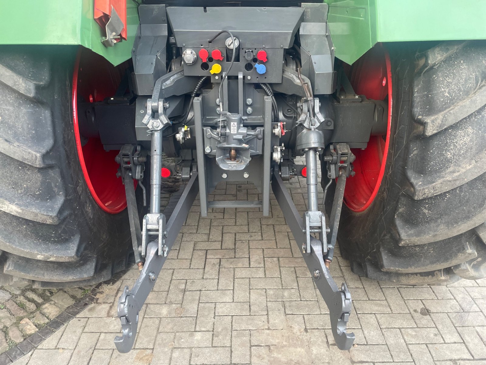 Traktor типа Fendt Favorit 615 LSA, Gebrauchtmaschine в Hunteburg (Фотография 4)