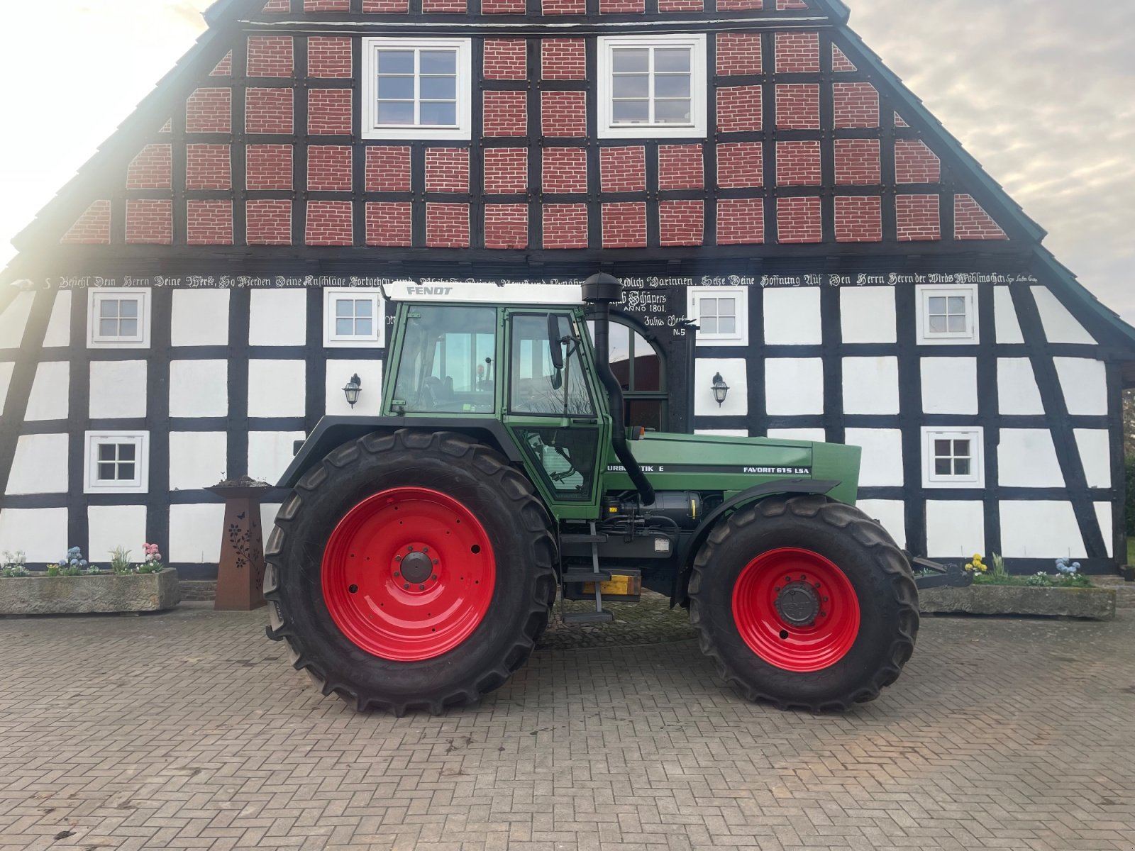 Traktor типа Fendt Favorit 615 LSA, Gebrauchtmaschine в Hunteburg (Фотография 7)