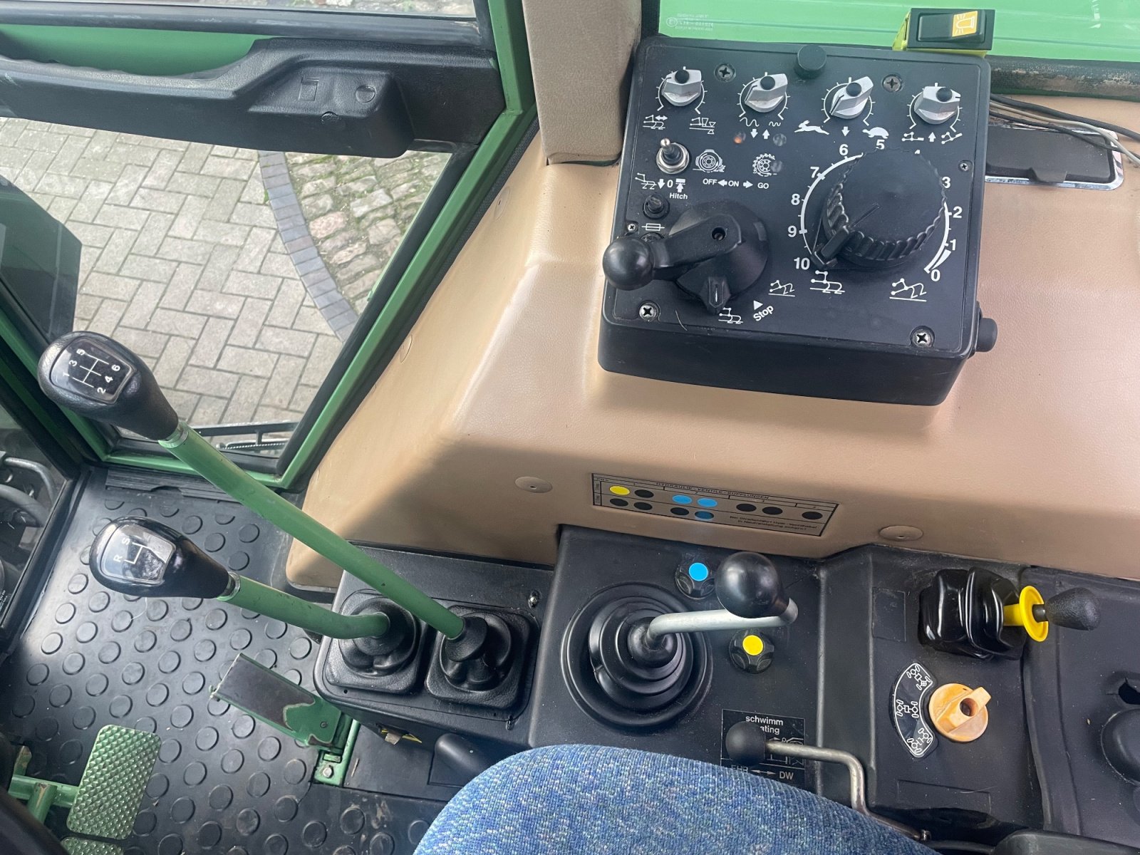 Traktor типа Fendt Favorit 615 LSA, Gebrauchtmaschine в Hunteburg (Фотография 12)