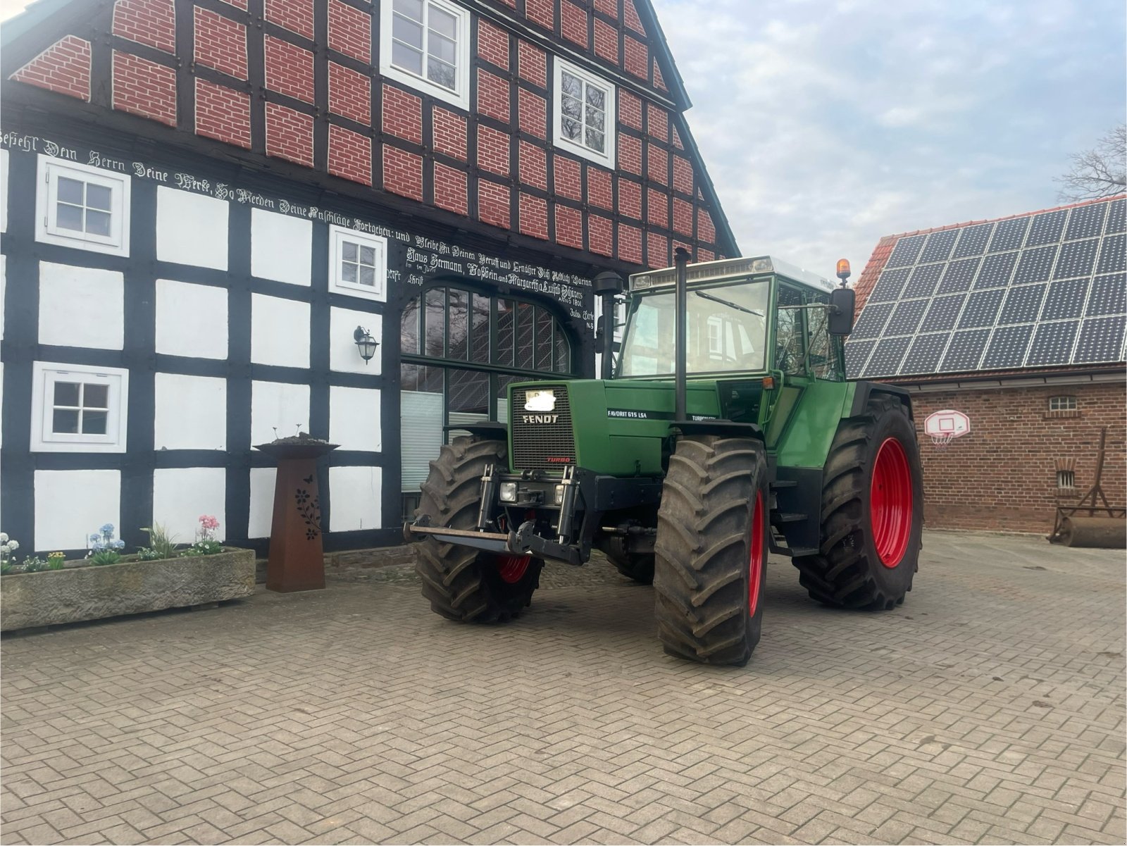 Traktor типа Fendt Favorit 615 LSA, Gebrauchtmaschine в Hunteburg (Фотография 1)