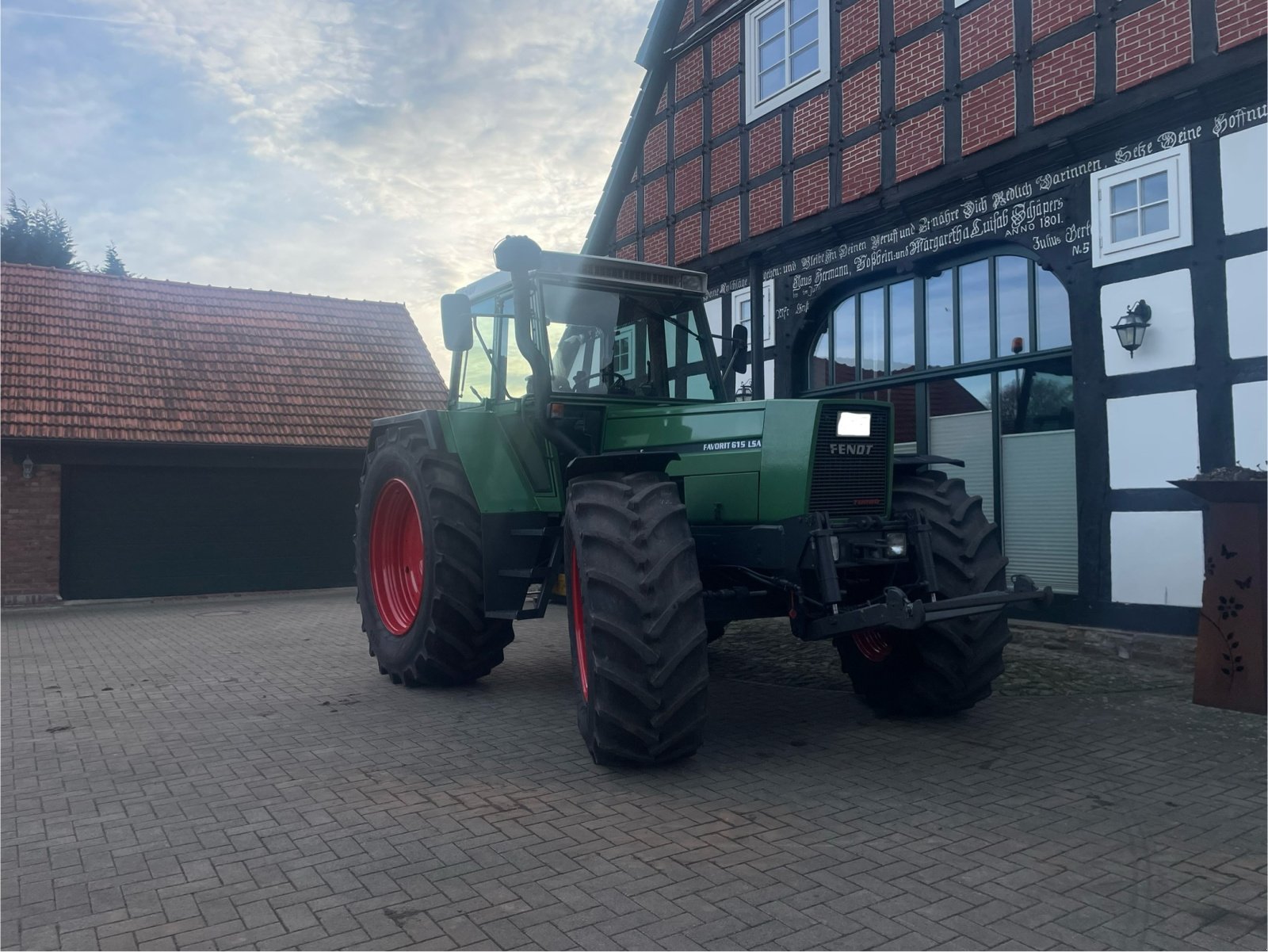 Traktor типа Fendt Favorit 615 LSA, Gebrauchtmaschine в Hunteburg (Фотография 8)