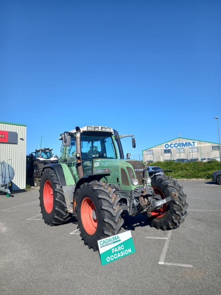 Traktor van het type Fendt FAVORIT 716 VARIO, Gebrauchtmaschine in Calmont (Foto 2)