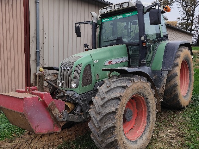 Traktor типа Fendt FAVORIT 716 VARIO, Gebrauchtmaschine в Calmont