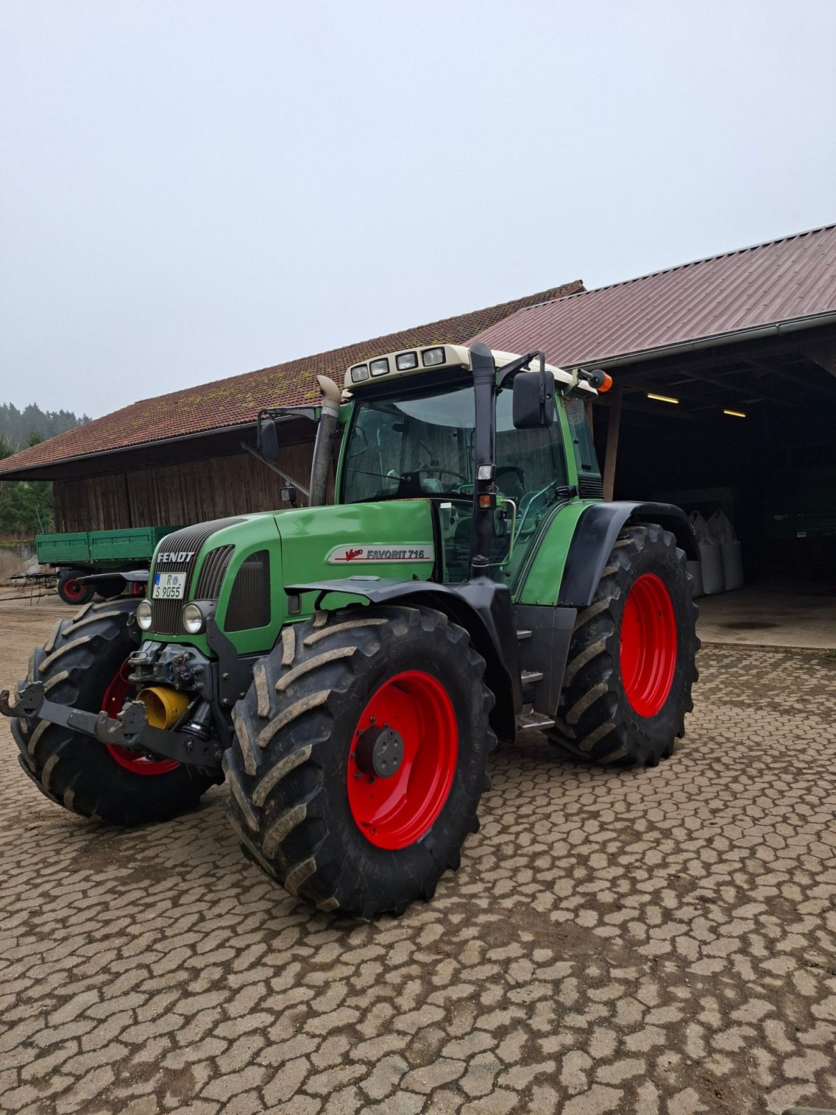 Traktor typu Fendt Favorit 716 Vario, Gebrauchtmaschine v Altenthann (Obrázok 2)