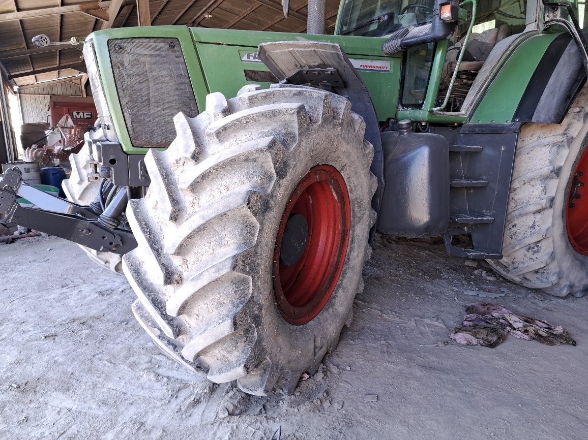 Traktor des Typs Fendt favorit 816, Gebrauchtmaschine in VERT TOULON (Bild 3)
