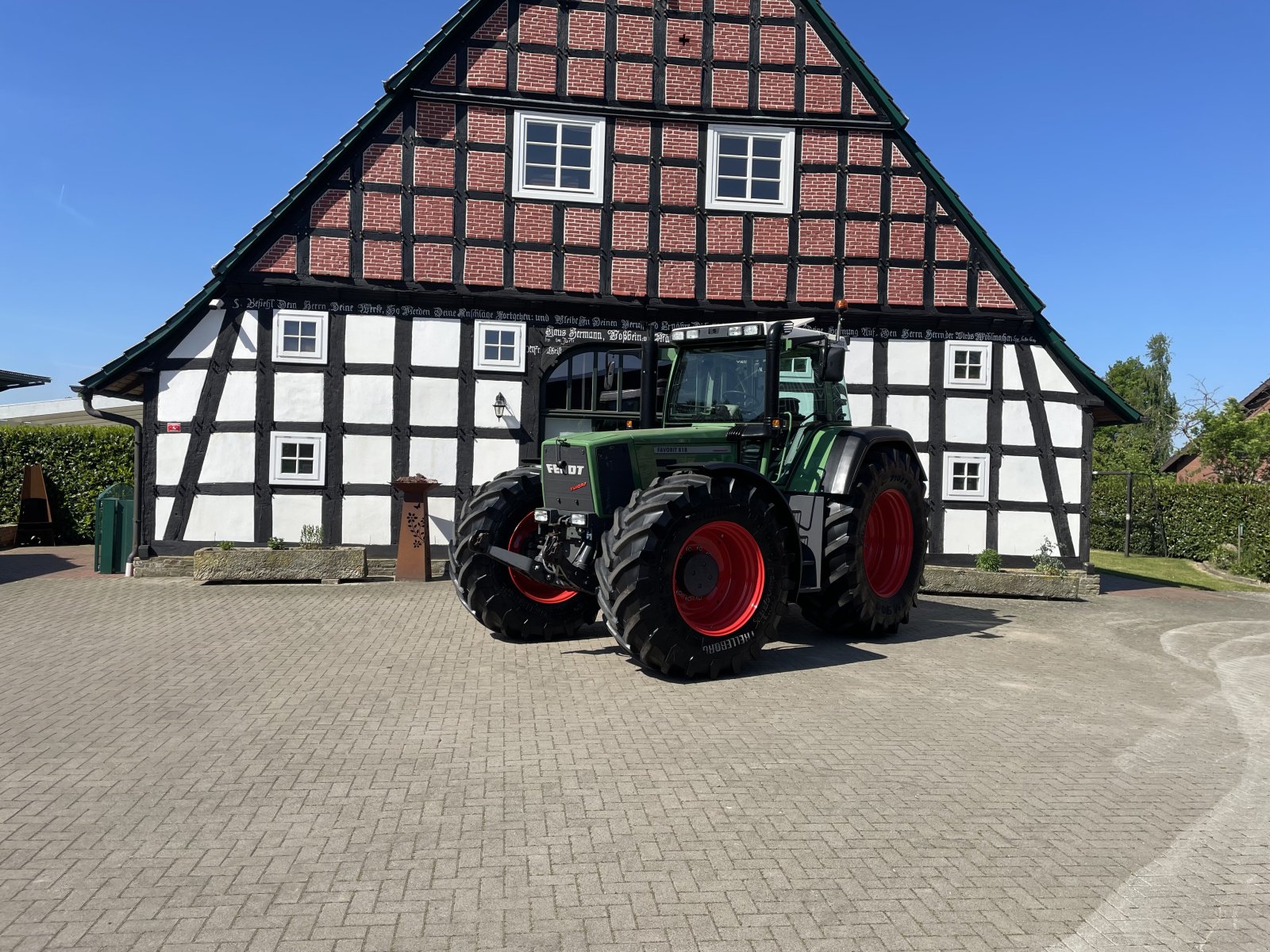 Traktor tipa Fendt Favorit 818, Gebrauchtmaschine u Hunteburg (Slika 1)