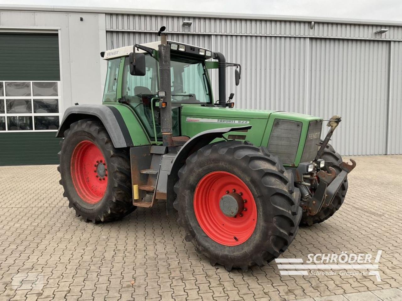 Traktor от тип Fendt FAVORIT 822, Gebrauchtmaschine в Holdorf (Снимка 2)