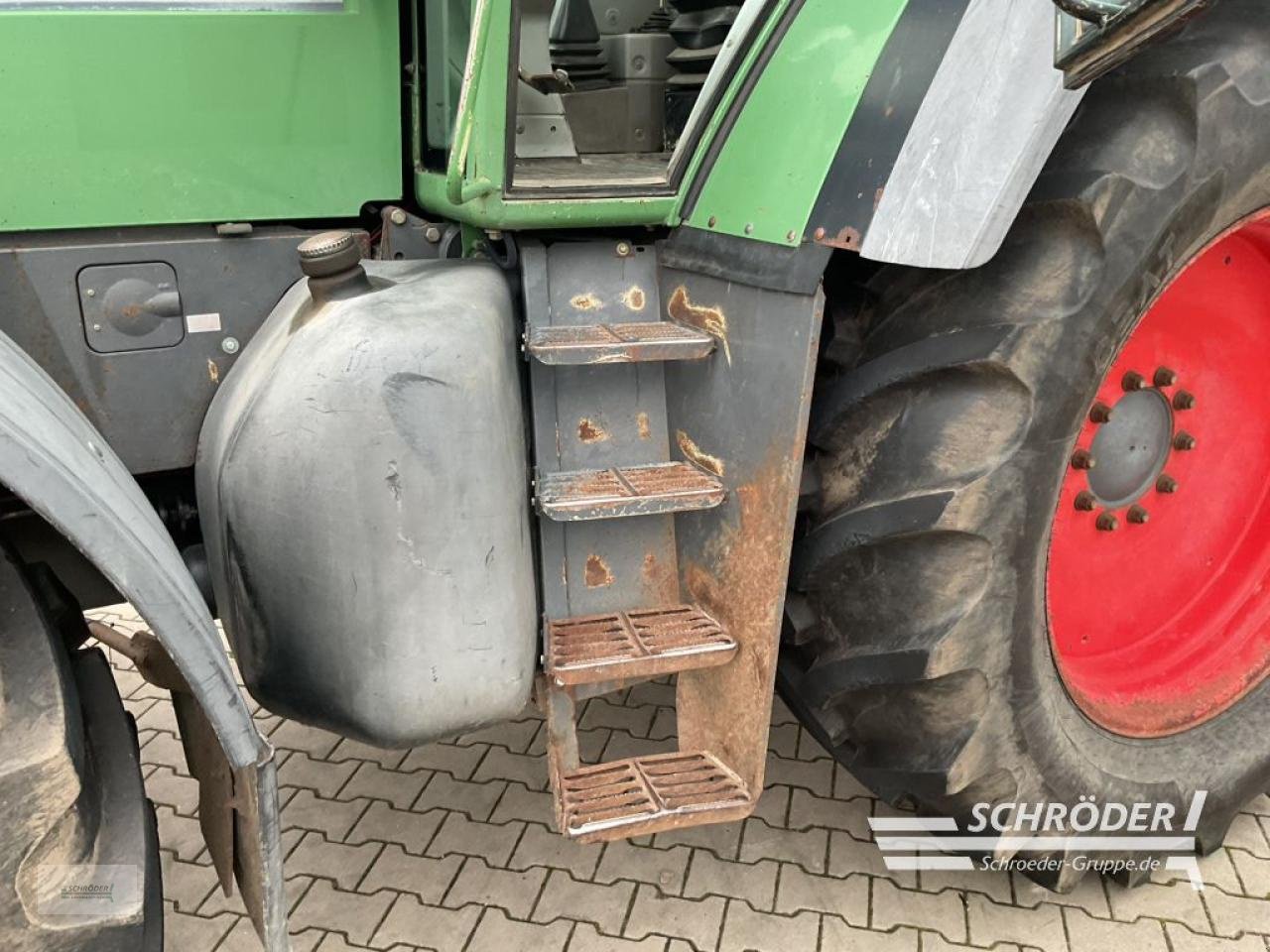 Traktor от тип Fendt FAVORIT 822, Gebrauchtmaschine в Holdorf (Снимка 19)