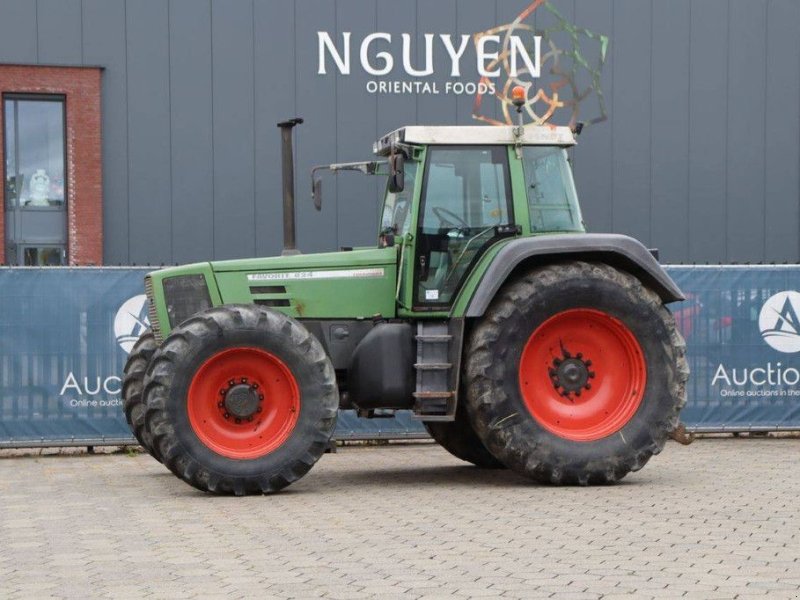 Traktor tipa Fendt Favorit 824, Gebrauchtmaschine u Antwerpen (Slika 1)