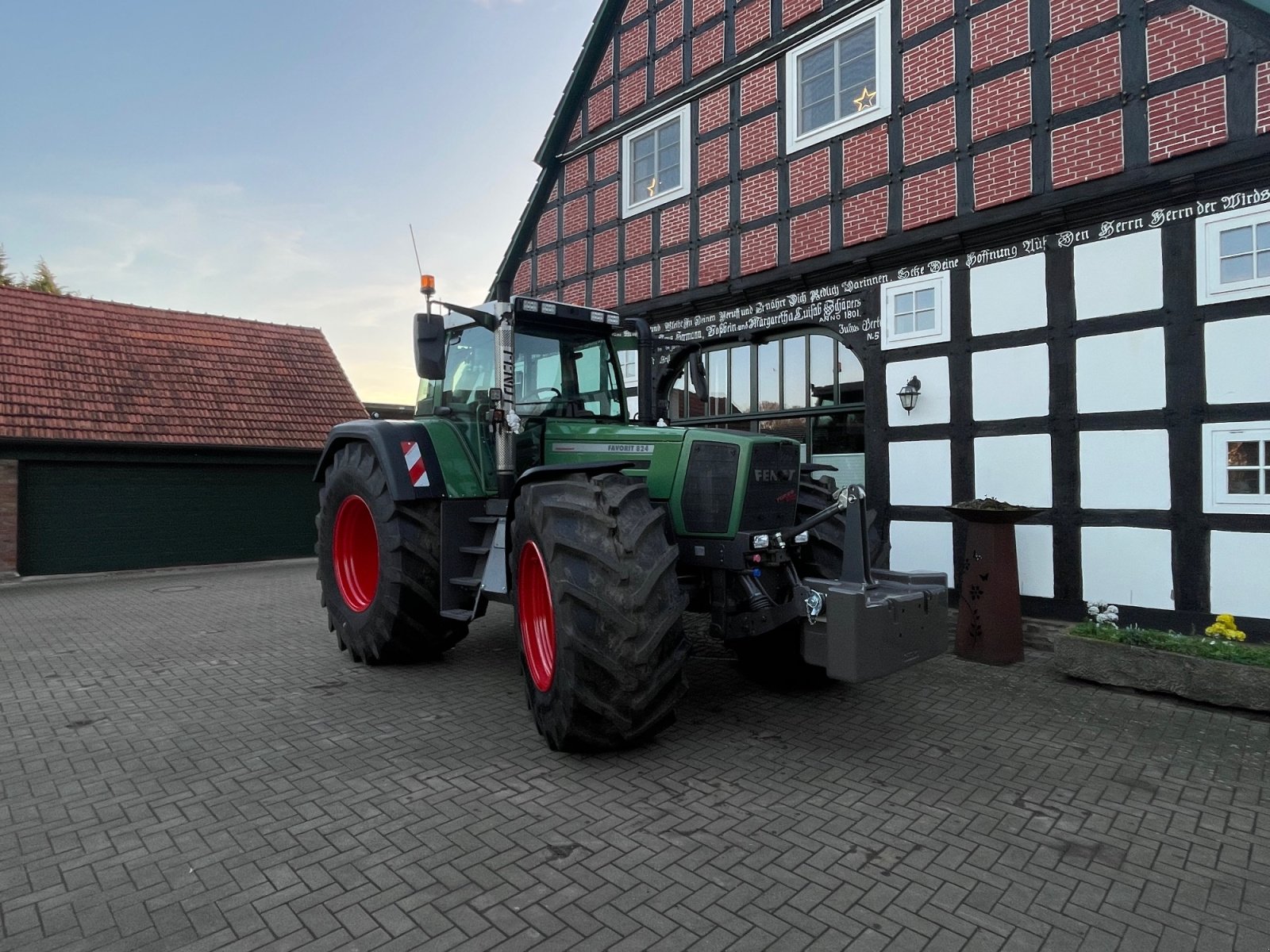 Traktor des Typs Fendt Favorit 824, Gebrauchtmaschine in Hunteburg (Bild 8)